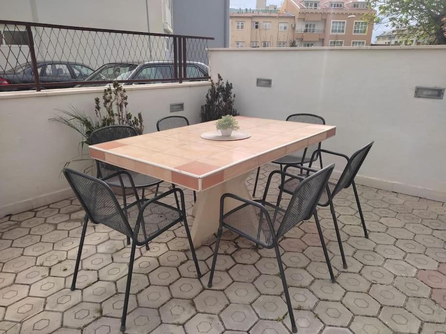 Apartment Dora-100m From The