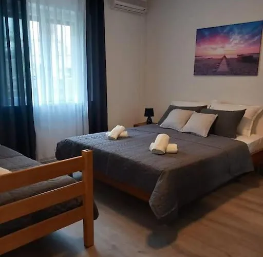 Apartment Dora-100M From The Central Beach