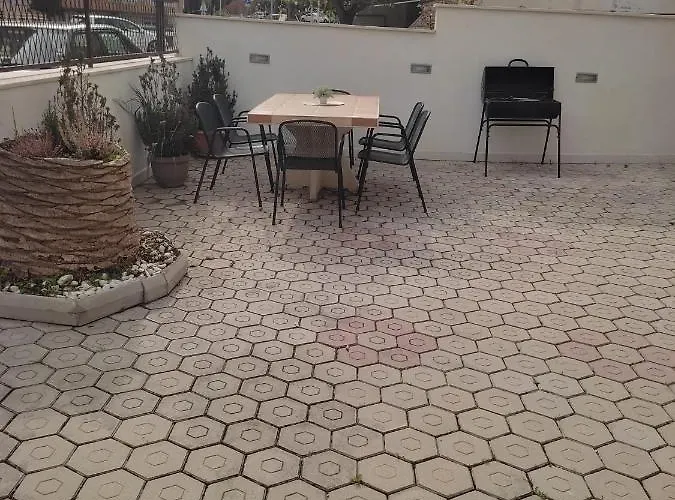 Apartment Dora-100M From The Central Beach