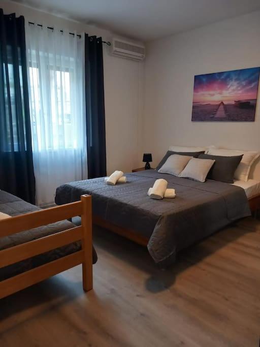 Apartament Dora-100m From The *